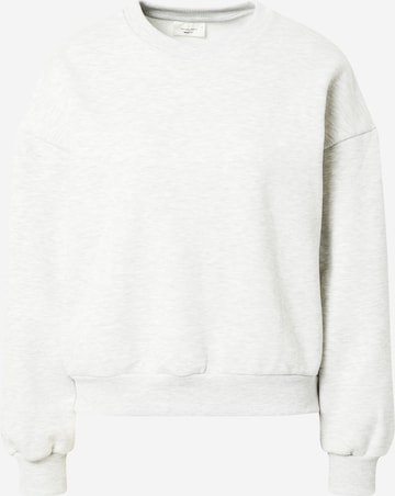 Gina Tricot Sweatshirt in Grey: front