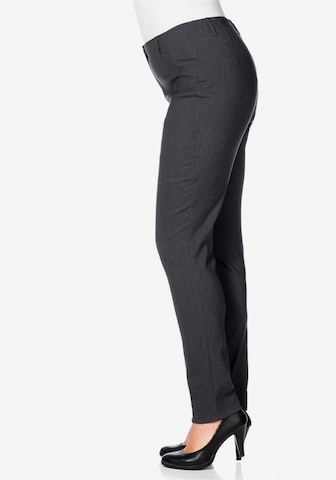 SHEEGO Slimfit Hose in Grau