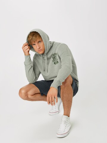 Coupe regular Pull-over Superdry en gris