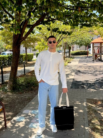 Henley Denim Look