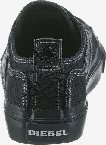 Sneaker bassa 'S-Astico low lace' di DIESEL in nero