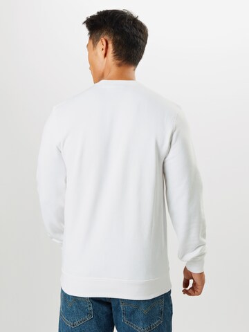 Coupe regular Sweat-shirt 'Legacy' Champion Authentic Athletic Apparel en blanc