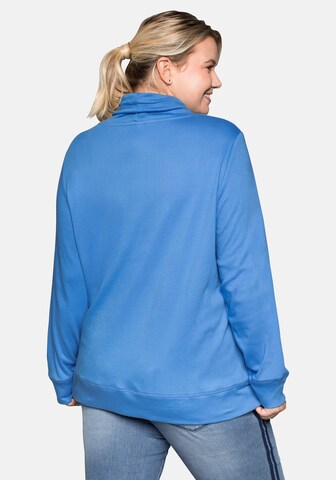 SHEEGO Sweatshirt in Blau