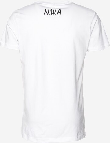 T-Shirt 'N.W.A' Mister Tee en blanc : derrière