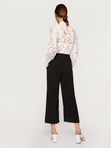 EDITED - Pierna ancha Pantalón 'Alexia' en negro: atrás