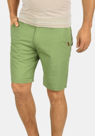 !Solid Regular Chino Pants 'Thement' in Green: front