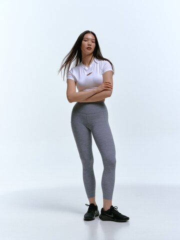 Sleek Performance Look by Nike