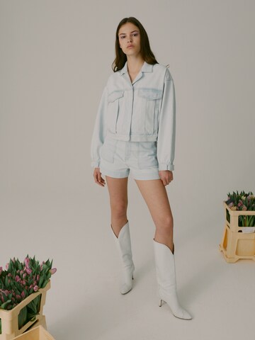 EDITED Jeansjacke 'Joyah' in Blau