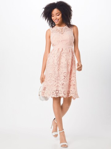 Boohoo - Vestido de cocktail 'LACE SKATER DRESS' em rosa