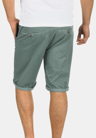 regular Pantaloni chino 'Kaito' di BLEND in verde