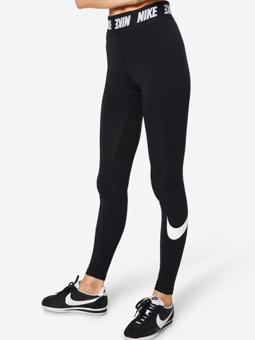 Nike Sportswear Skinny Leggings in Zwart: voorkant