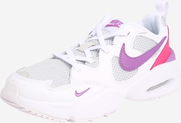 Nike Sportswear Сникърси 'MAX FUSION' в бяло: отпред