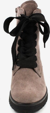 GABOR Lace-Up Ankle Boots in Pink