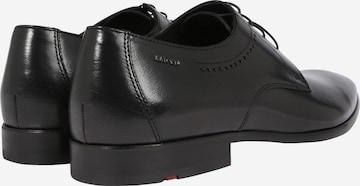 Chaussure à lacets LLOYD en noir : derrière