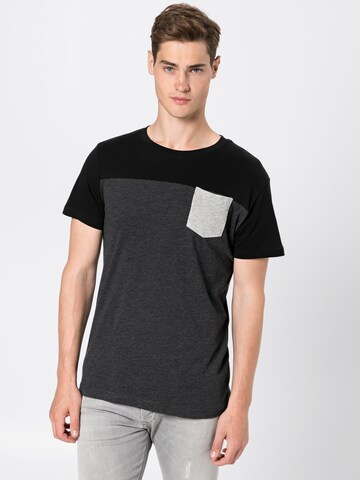 T-Shirt Urban Classics en gris : devant