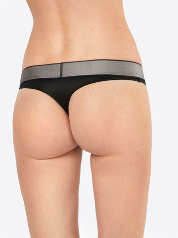 String 'THONG' Calvin Klein Underwear en noir