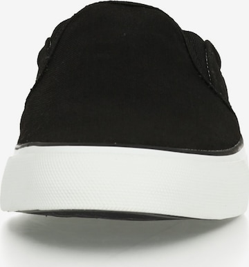 Ethletic Sneaker in Schwarz