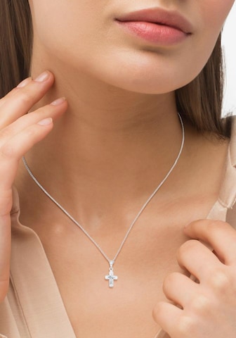 AMOR Necklace in Silver: front