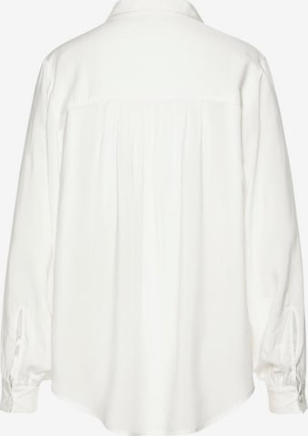 LASCANA - Blusa en blanco