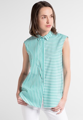 ETERNA Blouse in Groen: voorkant