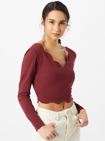 ABOUT YOU Shirt 'Jascha' in Rood: voorkant