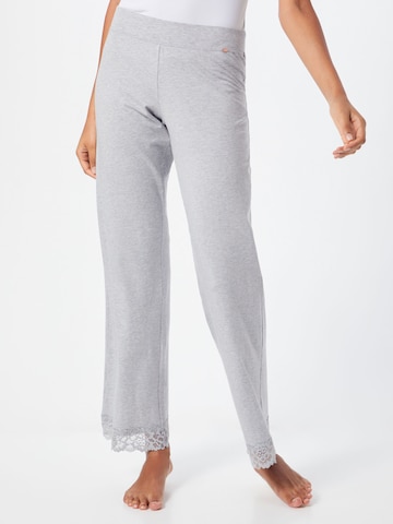 Skiny Панталон пижама в сиво: отпред