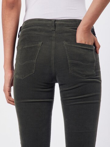 Pepe Jeans Skinny Broek in Groen