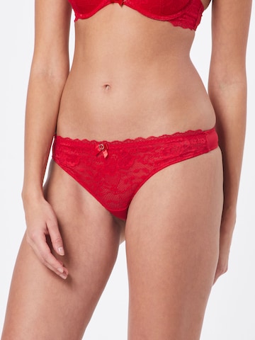 Hunkemöller - Regular Tanga 'Maya' em vermelho: frente