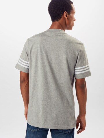 ADIDAS ORIGINALS T-Shirt 'Outline' in Grau