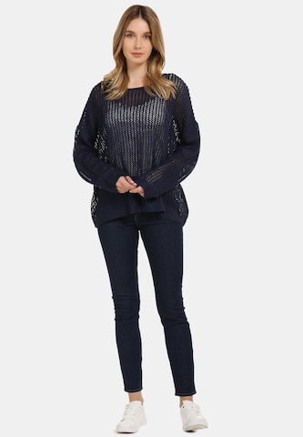 Usha Sweater in Blue: front