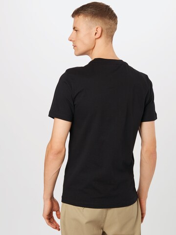 T-Shirt Calvin Klein en noir