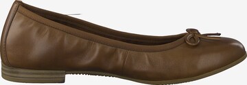 TAMARIS Ballet Flats in Brown: side