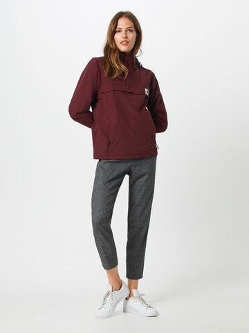 Carhartt WIP Övergångsjacka 'Nimbus' i röd