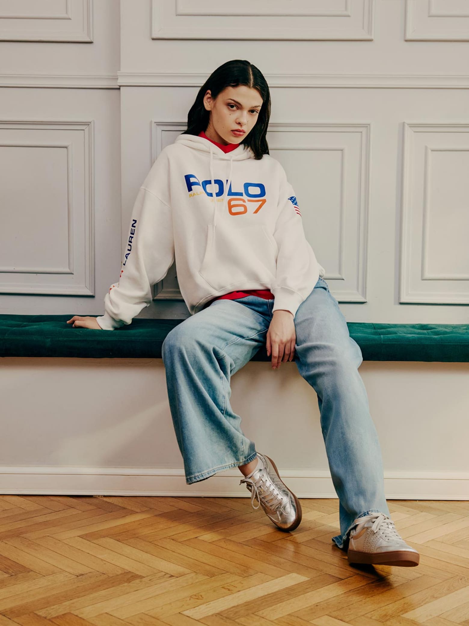 Silvia A - Casual Hoodie And Jeans Look