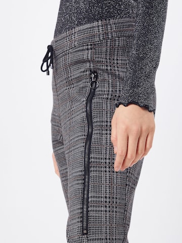 Effilé Pantalon 'Future 2.0' MAC en gris