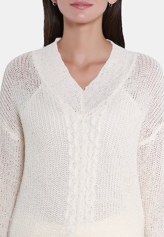 Pull-over Usha en blanc : devant