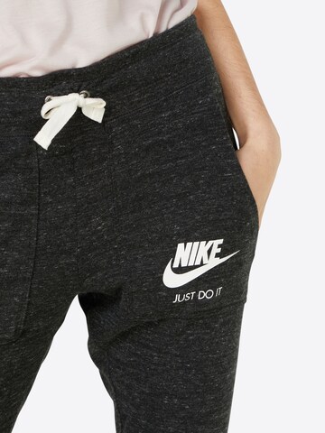Nike Sportswear Tapered Hose 'Vintage Pants' in Schwarz