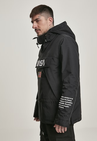 Veste mi-saison 'Nasa' Mister Tee en noir : devant