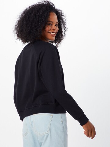 VANS - Sudadera 'FLYING' en negro: atrás