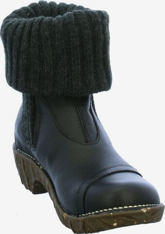 EL NATURALISTA Stiefel in Schwarz