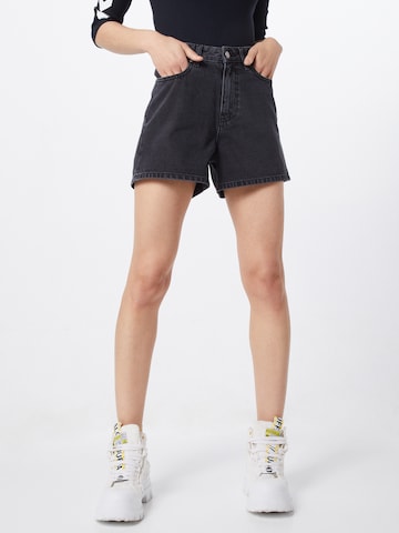 Dr. Denim Regular Shorts 'Jenn' in Schwarz: predná strana