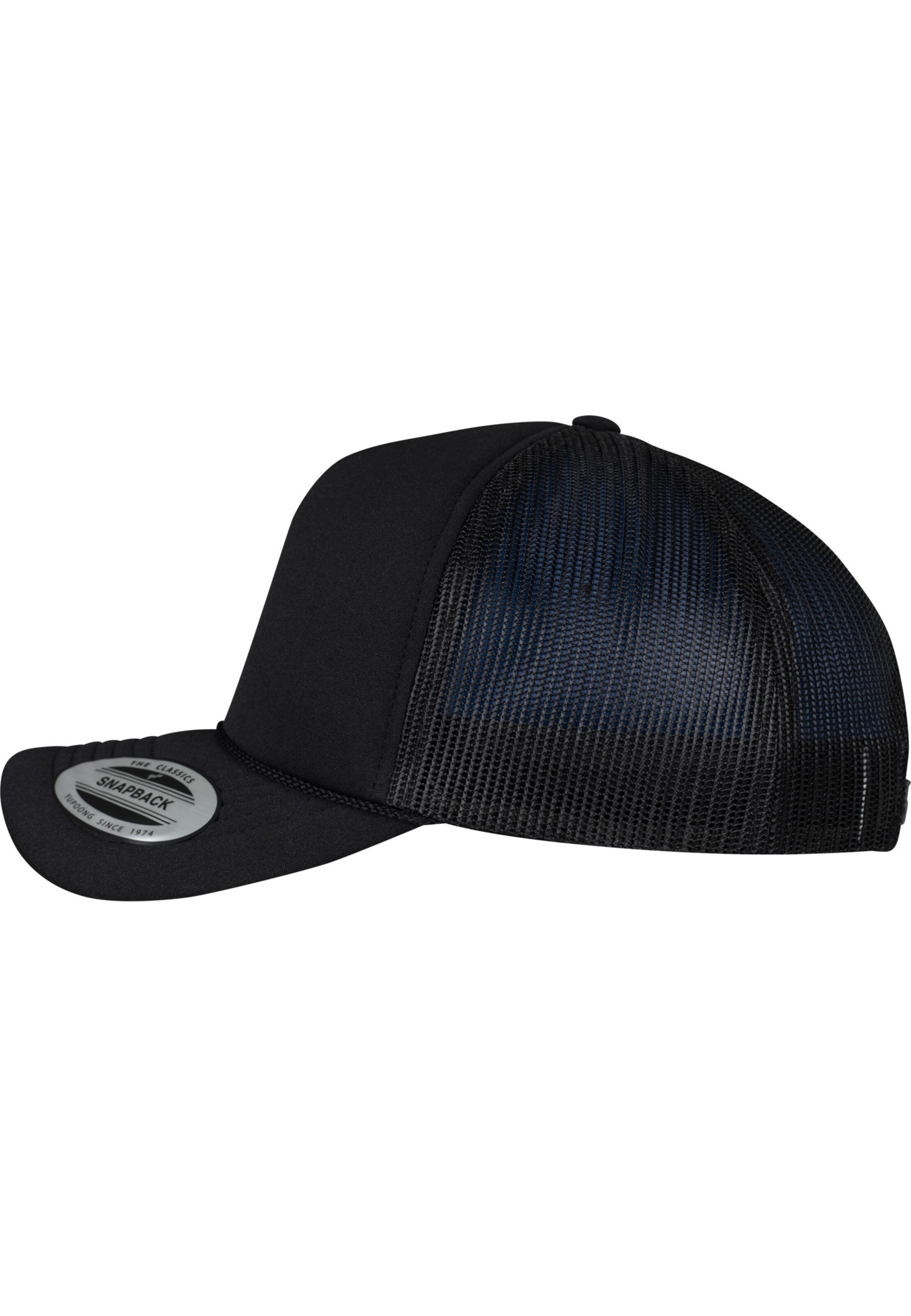 Flexfit Cap in Black