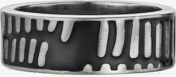 caï Ring in Silver: front