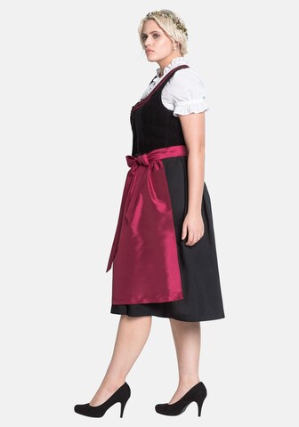 SHEEGO Dirndl in Schwarz