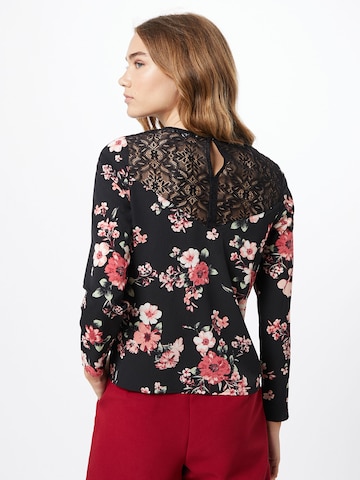 ABOUT YOU Blouse 'Charlotte' in Zwart