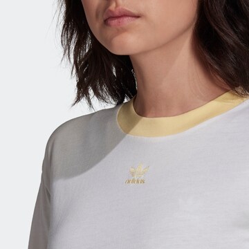 T-shirt ADIDAS ORIGINALS en blanc