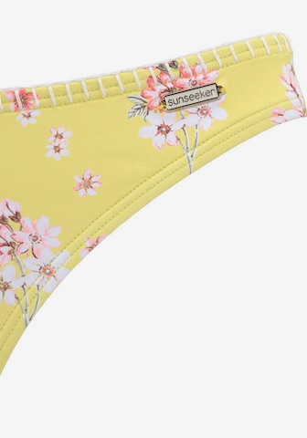 Pantaloncini per bikini 'Ditsy' di SUNSEEKER in giallo