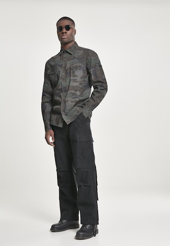 Brandit Slim fit Button Up Shirt in Green