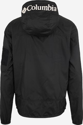 COLUMBIA Performance Jacket 'Challenger' in Black: back