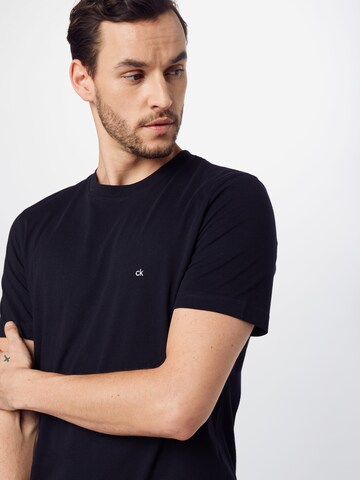 T-Shirt Calvin Klein en noir